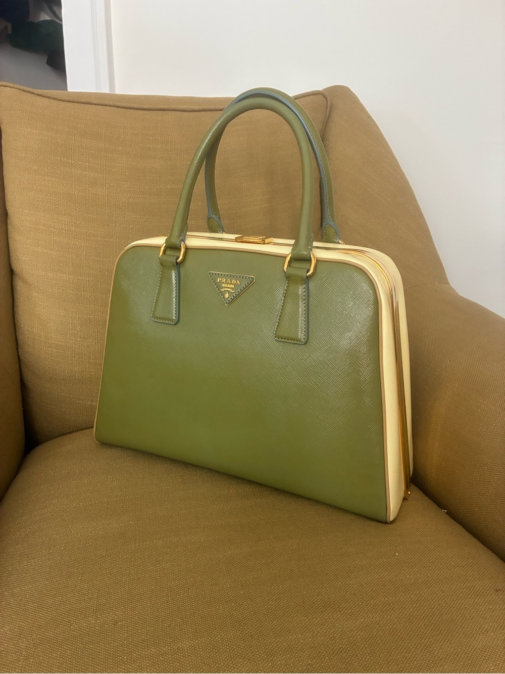 Prada Saffiano Vernice pyramid frame handbag